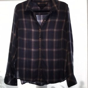 🌺 Tommy Hilfiger Long Sleeve Shirt